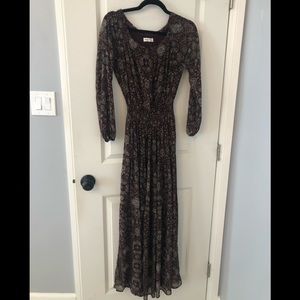 Maxi Dress with Sleeves